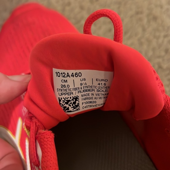 Pink ASICS - Picture 5 of 7